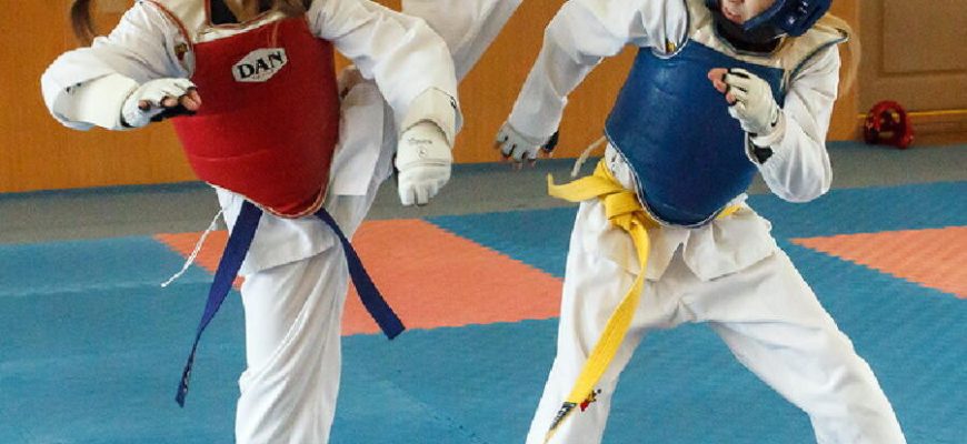 Физическая подготовка в тхэквондо⁚ силовая, кардио и функциональная тренировки