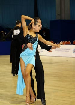 Латиноамериканская программа⁚ страсть и ритм на паркете