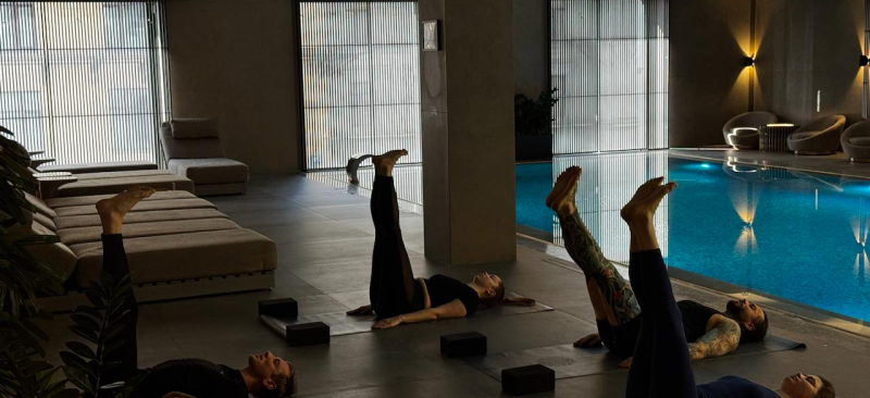 Йога и гибкость⁚ разработка суставов и связок для новичков